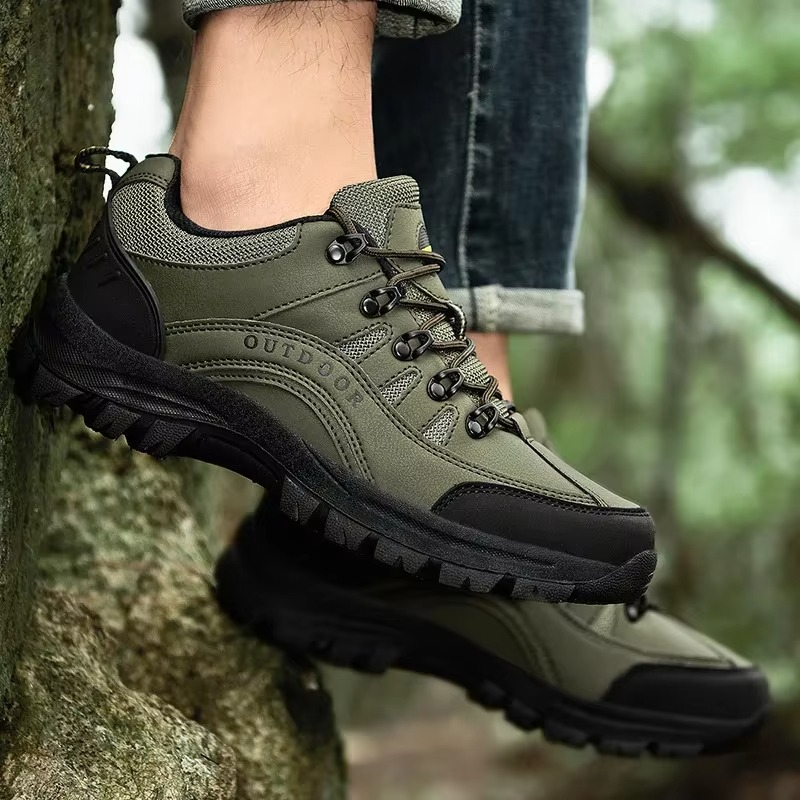 Outdoor-Schuhe für Herren – Geformte Sohle & Weiches Außenmaterial