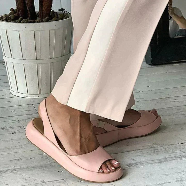 Damen Sandalen mit Klettverschluss für den Sommer
