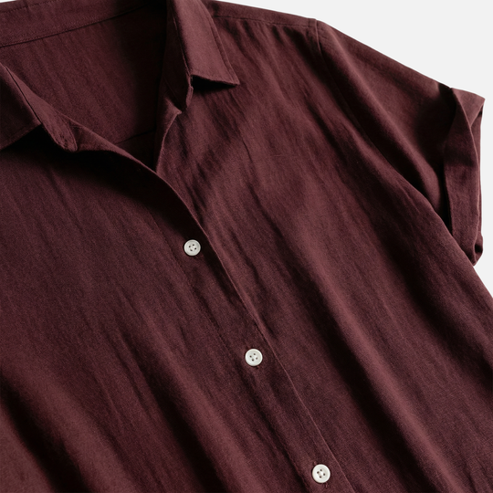 Set leggero e casual in lino da uomo con abbottonatura e tasche