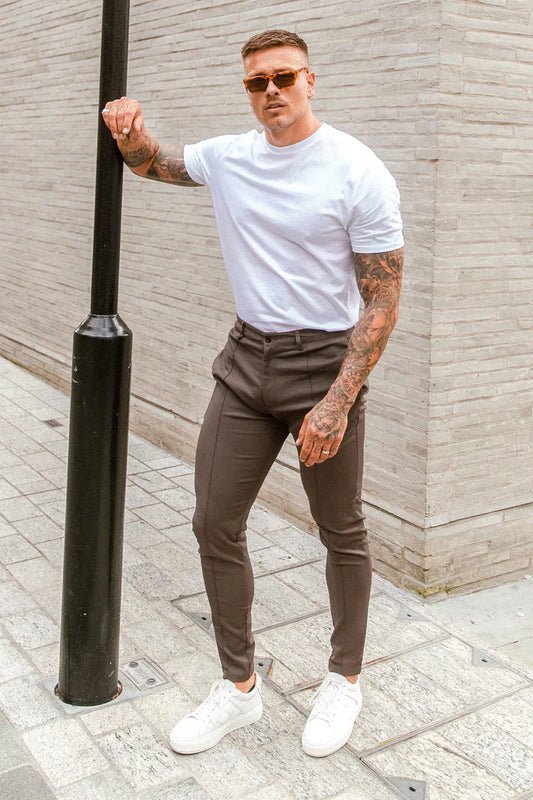 Stilvolle-lange-Hosen-fur-Herren-Schlanke-Passform-6.jpg