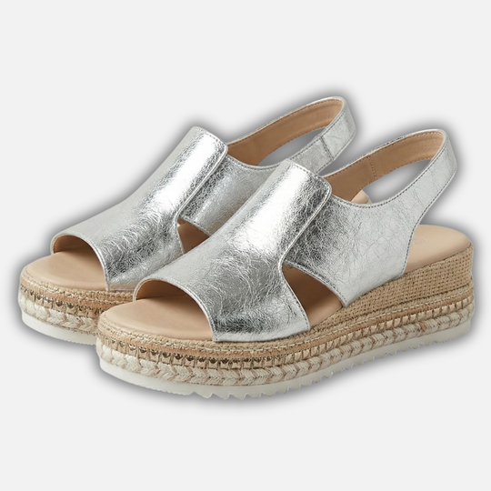 Women's wedge sandals with open toe – metallic finish with strap closure