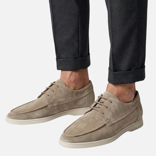 Mocasini bărbătești cu aspect de piele întoarsă și talpă interioară căptușită