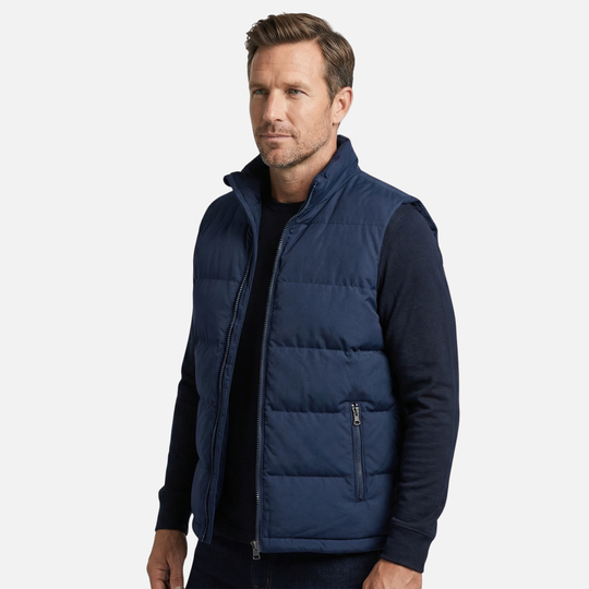 Gilet imbottito isolato con tasche con zip da uomo