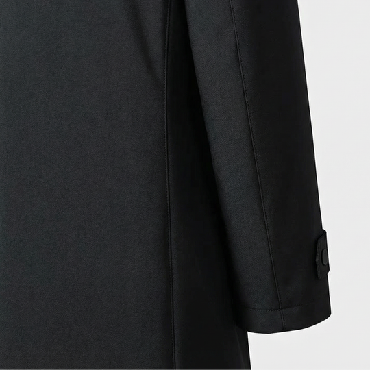 Isolierter Trenchcoat mit Knopfmanschetten für Männer