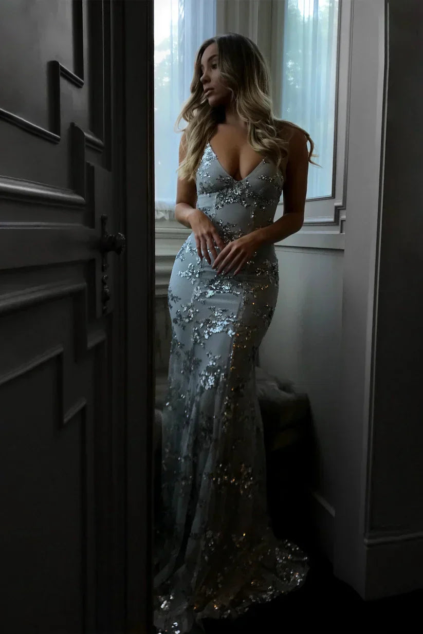 Figurbetontes Abend Maxikleid für Damen - Image 1