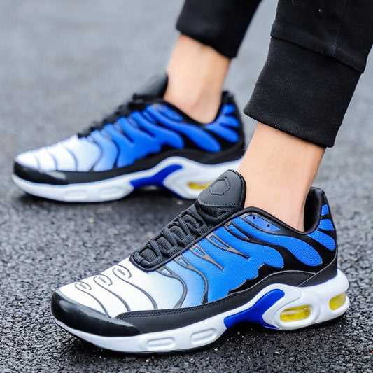 Turnschuhe | Ausbilder – Mesh-Optik & Profilierte Sohle