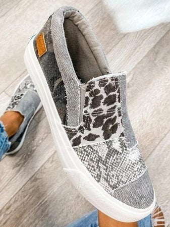 Damenschuhe-mit-Tiermuster-aus-Segeltuch-Slip-on-5.jpg