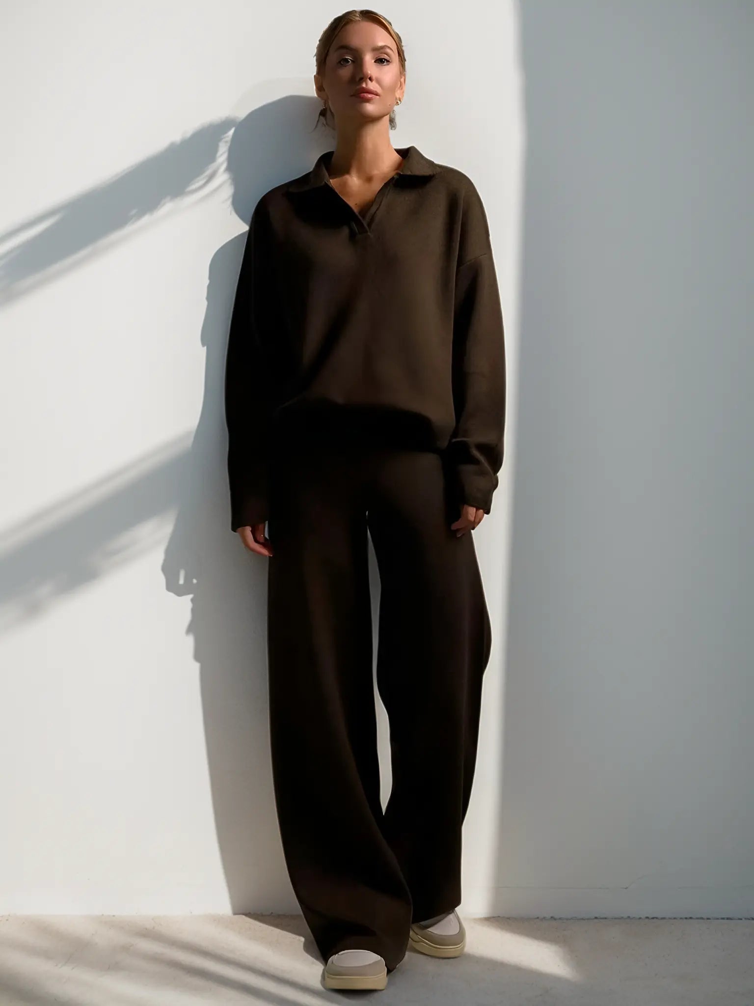 Weitbeiniges Activewear-Set für Damen - Image 14