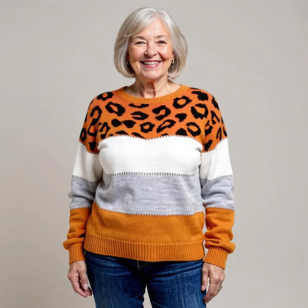 Image of Damen Color Block Animal Print Pullover