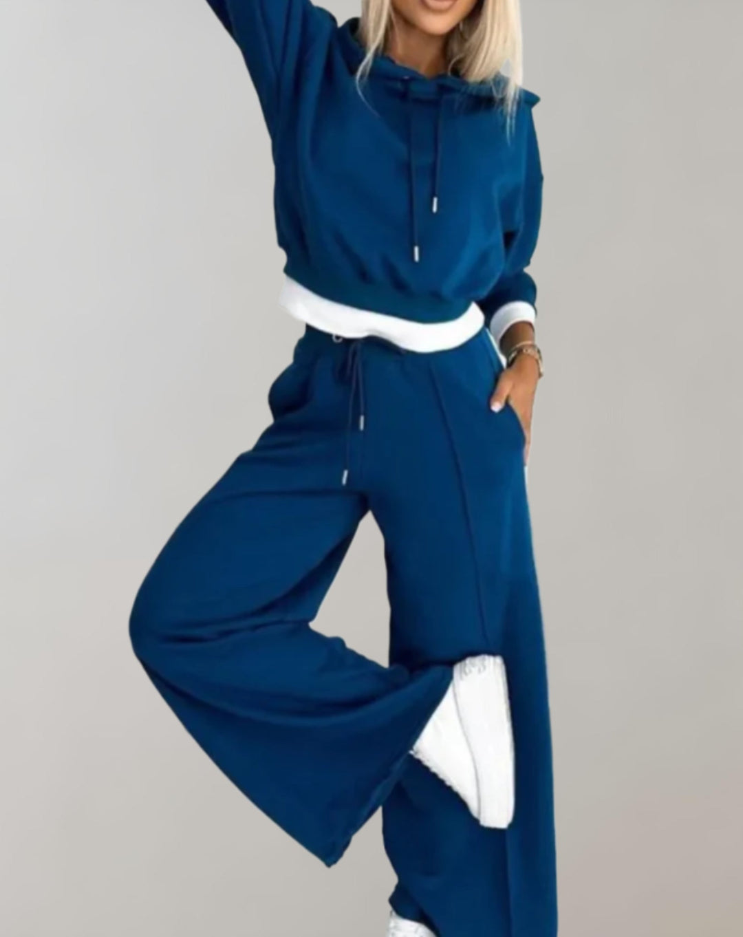 Image of Damen Cropped Hoodie Weite Bein Hose Set