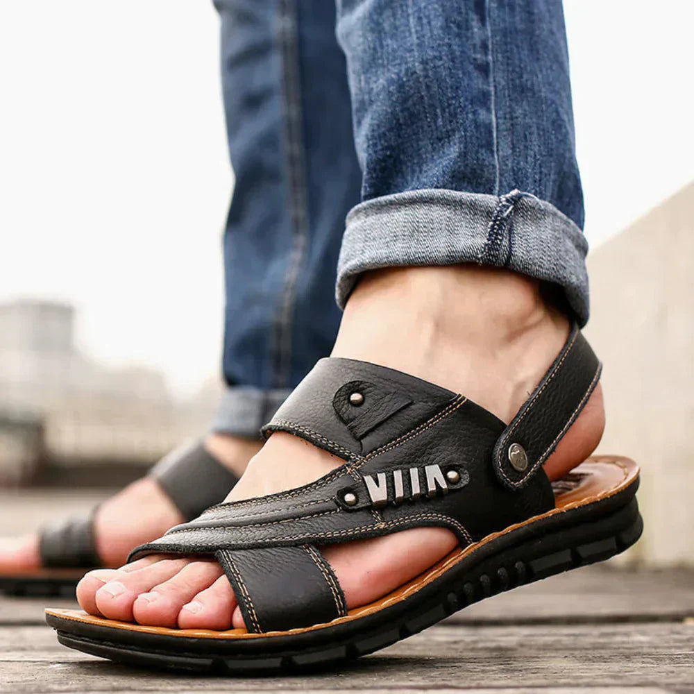 Sandalen mit Offenen Riemen und Geprägter Sohle für Männer